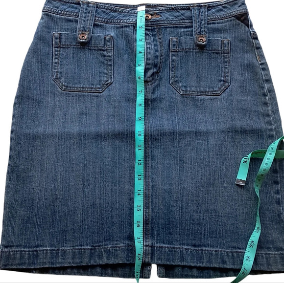 VTG Jean Denim Mini with Copper Detail - Picture 5 of 8